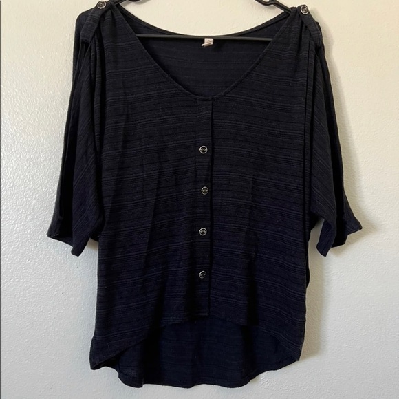 Blue/Black Flowy Drape Blouse - Picture 4 of 9